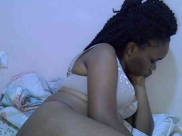 Ebonybootygirl webcam