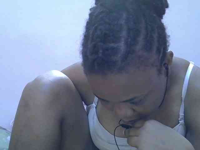 Ebonybootygirl webcam