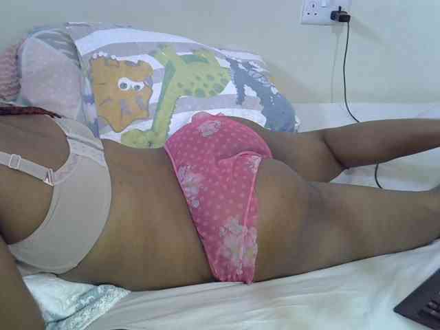 Ebonybootygirl webcam
