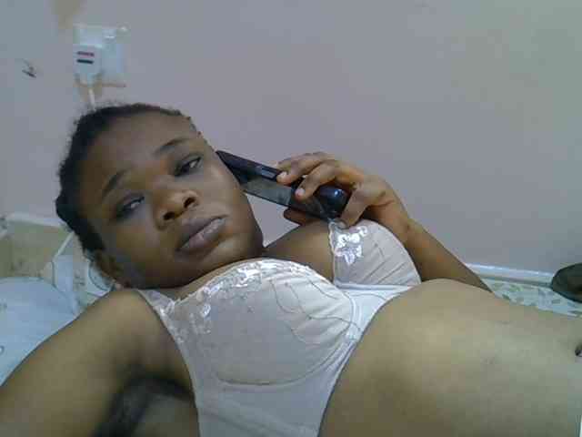 Ebonybootygirl webcam