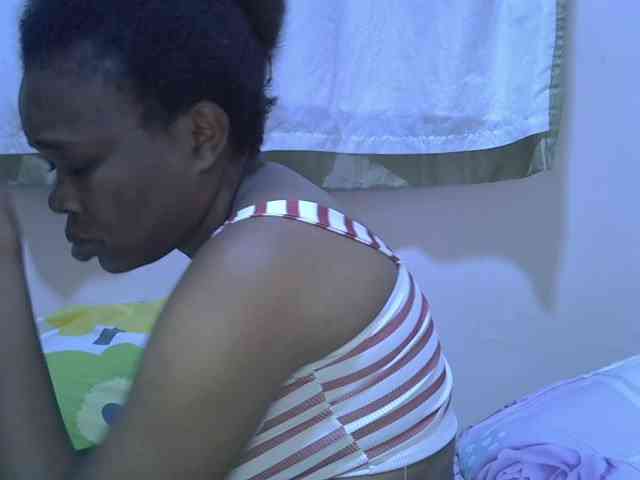 Ebonybootygirl webcam