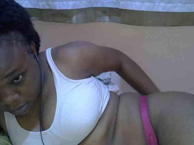 Ebonybootygirl webcam