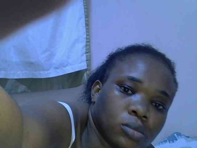 Ebonybootygirl webcam