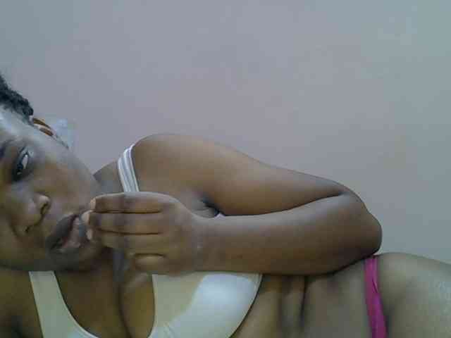 Ebonybootygirl webcam