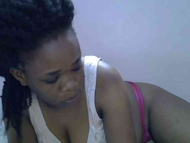 Ebonybootygirl webcam