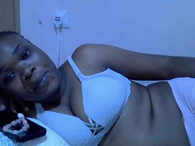 Ebonybootygirl webcam