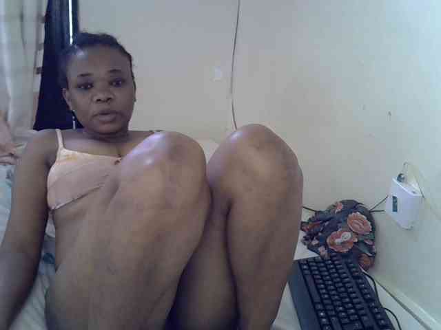 Ebonybootygirl