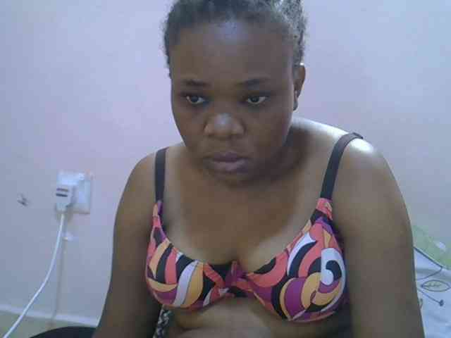 Ebonybootygirl webcam