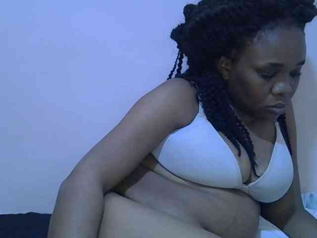 Ebonybootygirl webcam