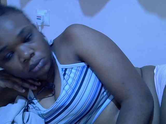 Ebonybootygirl webcam
