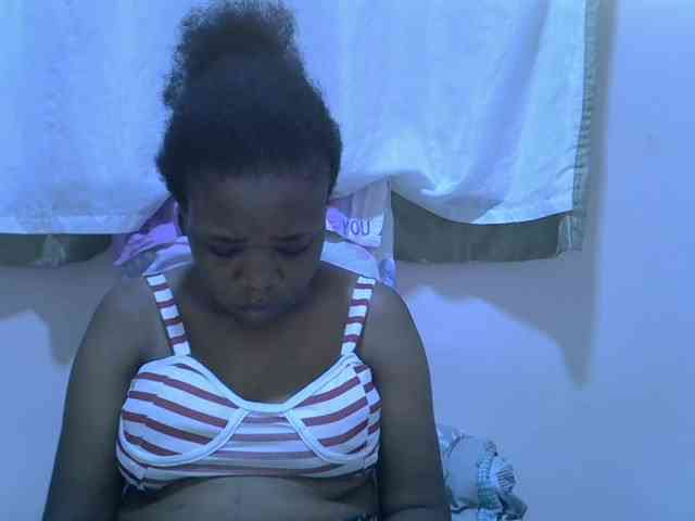 Ebonybootygirl webcam