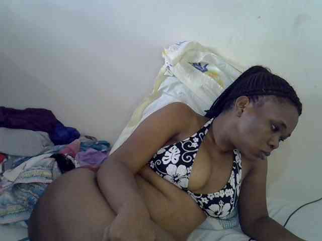 Ebonybootygirl webcam