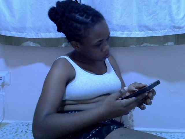 Ebonybootygirl webcam