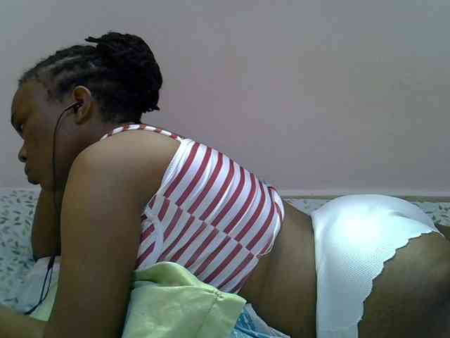 Ebonybootygirl webcam