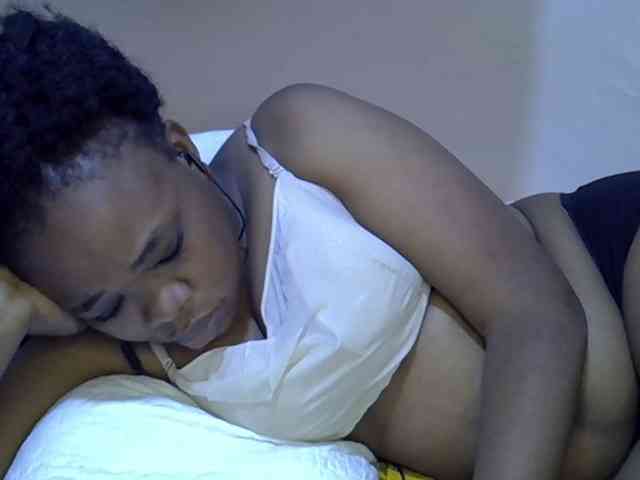 Ebonybootygirl webcam