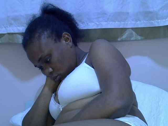 Ebonybootygirl webcam