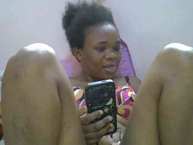 Ebonybootygirl webcam