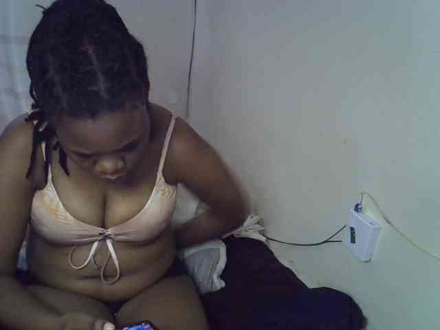 ebonybootygirl's live room