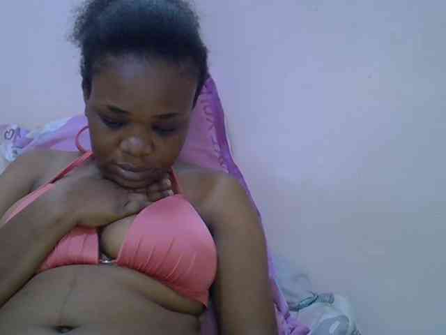 Ebonybootygirl webcam