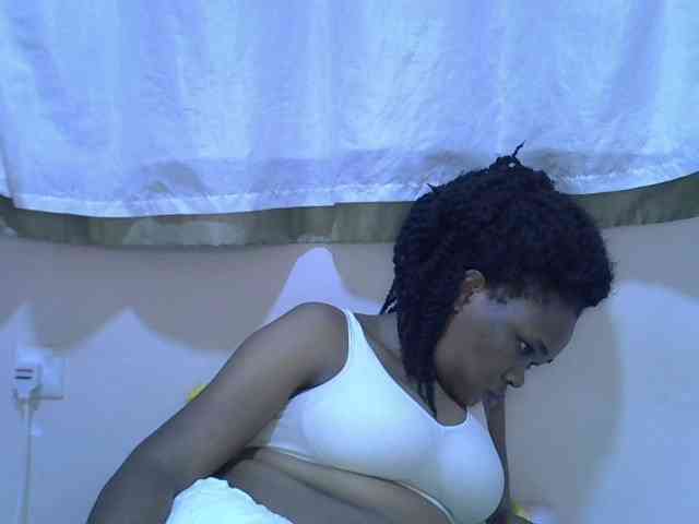 Ebonybootygirl webcam