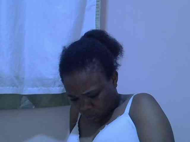 Ebonybootygirl webcam