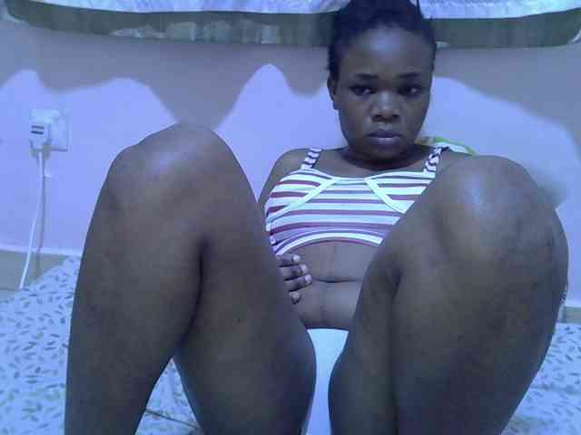 Ebonybootygirl webcam