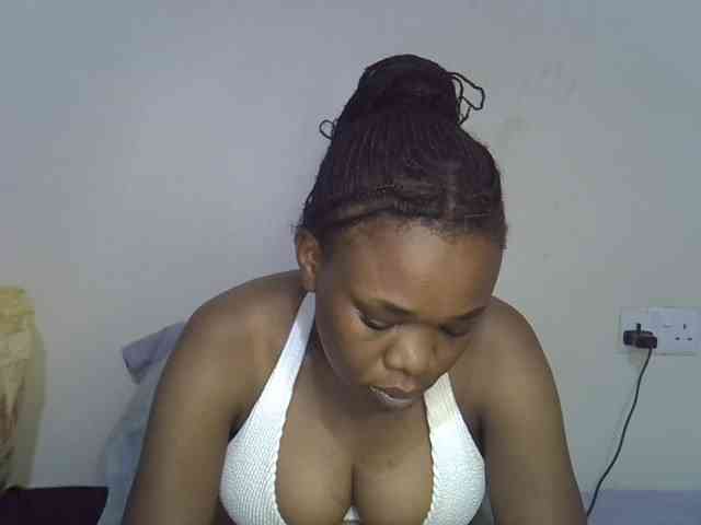 Ebonybootygirl webcam