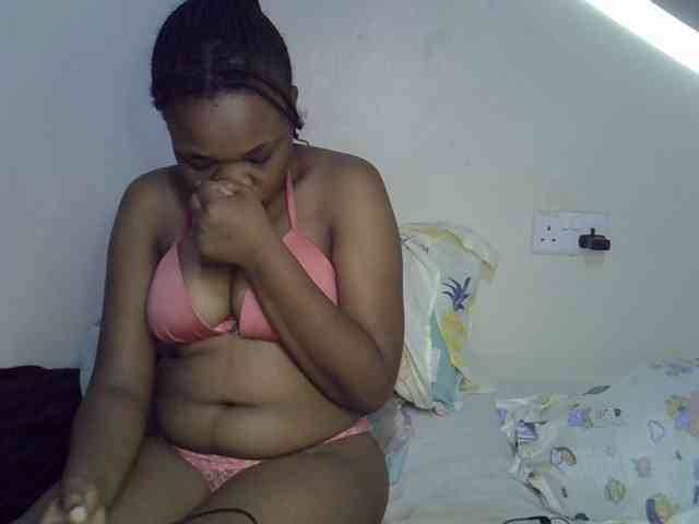 Ebonybootygirl webcam