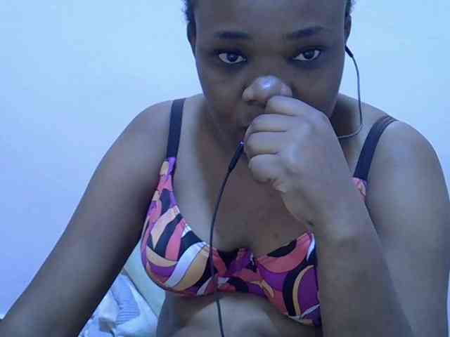 Ebonybootygirl webcam