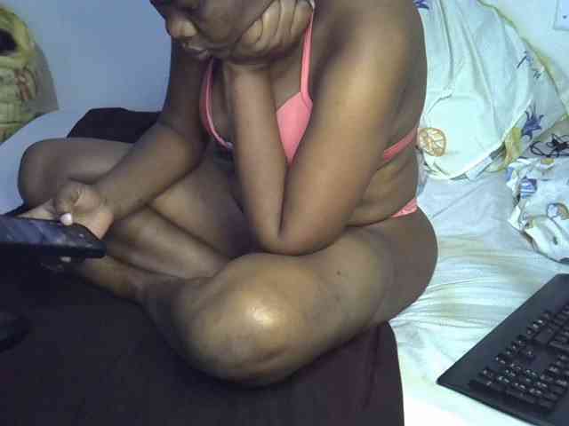 Ebonybootygirl webcam