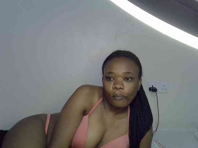 Ebonybootygirl webcam