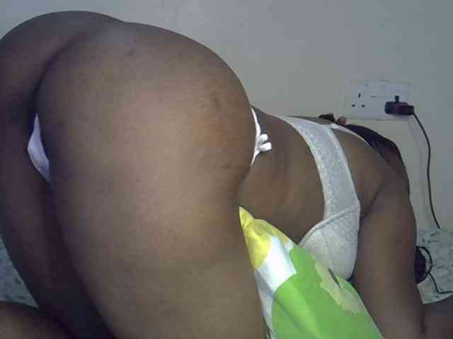 Ebonybootygirl Ebonybootygirl