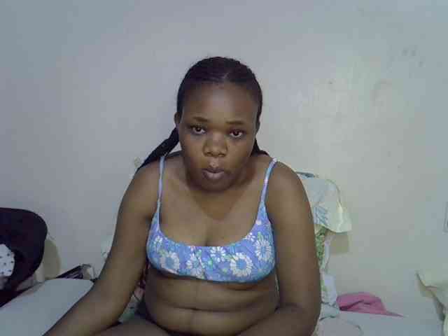 Ebonybootygirl webcam