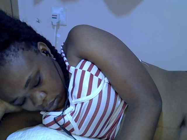 Ebonybootygirl webcam