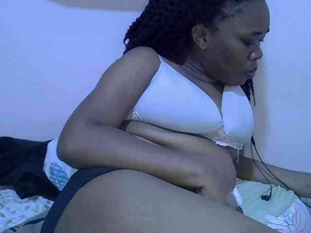 Ebonybootygirl webcam