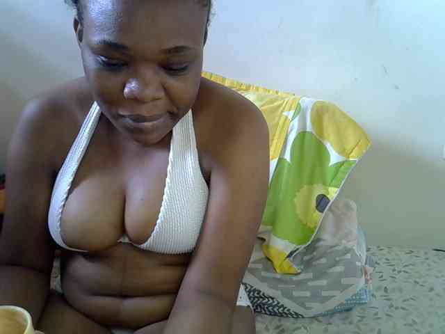 Ebonybootygirl webcam