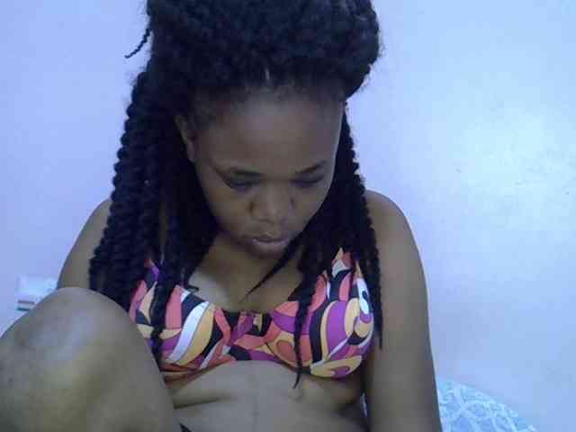 Ebonybootygirl webcam