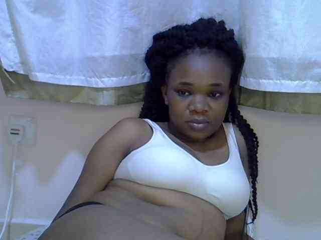 Ebonybootygirl webcam