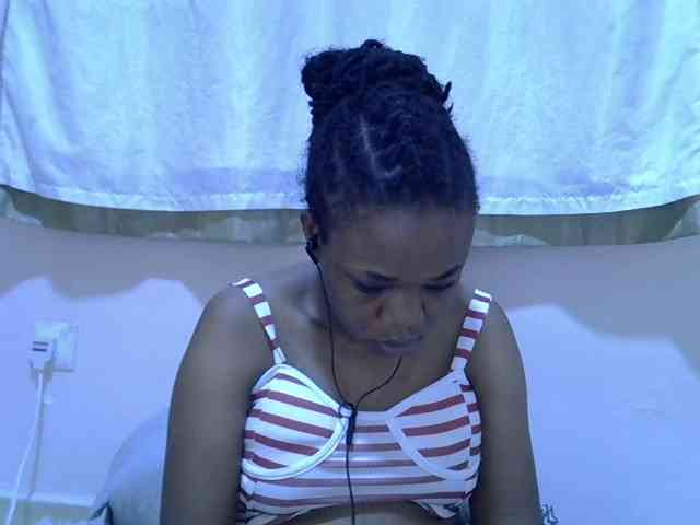 Ebonybootygirl webcam