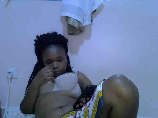 Ebonybootygirl webcam