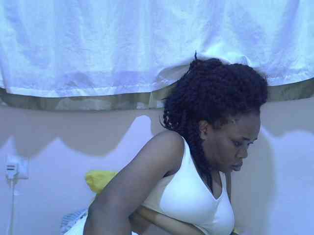 Ebonybootygirl webcam