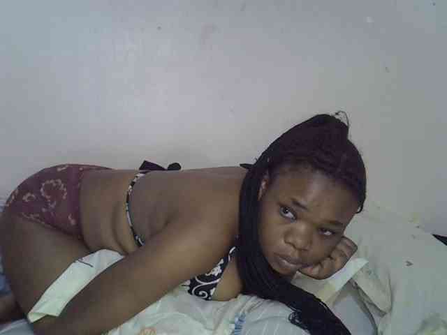Ebonybootygirl webcam