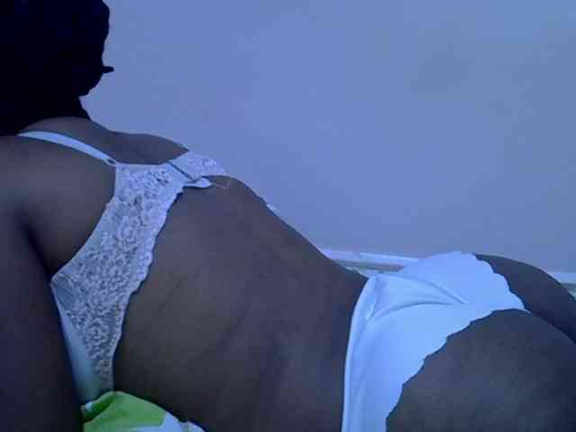 Ebonybootygirl webcam