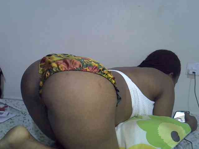 Ebonybootygirl webcam