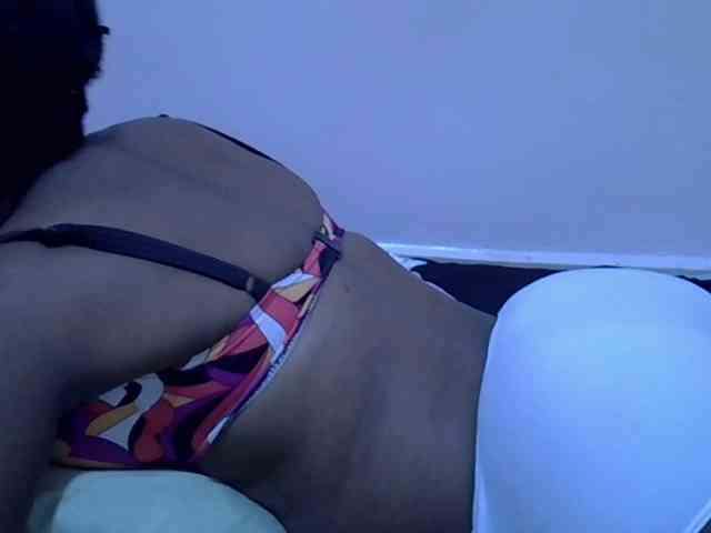 Ebonybootygirl webcam