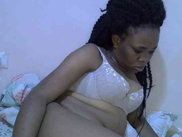 Ebonybootygirl webcam