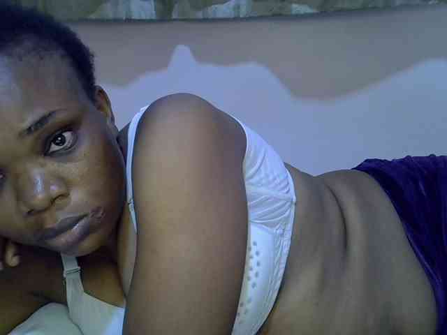Ebonybootygirl webcam