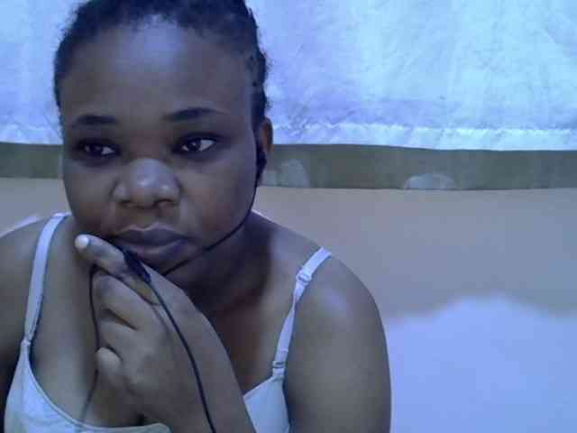 Ebonybootygirl webcam