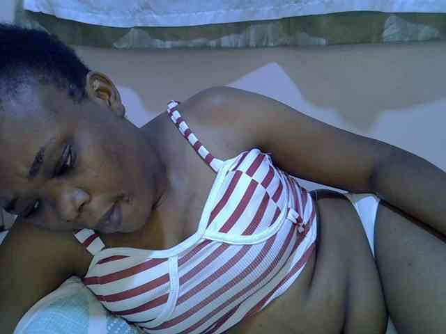 Ebonybootygirl webcam
