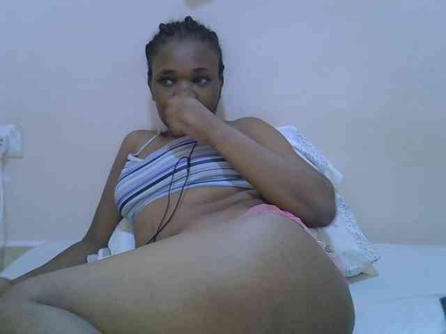 Ebonybootygirl webcam